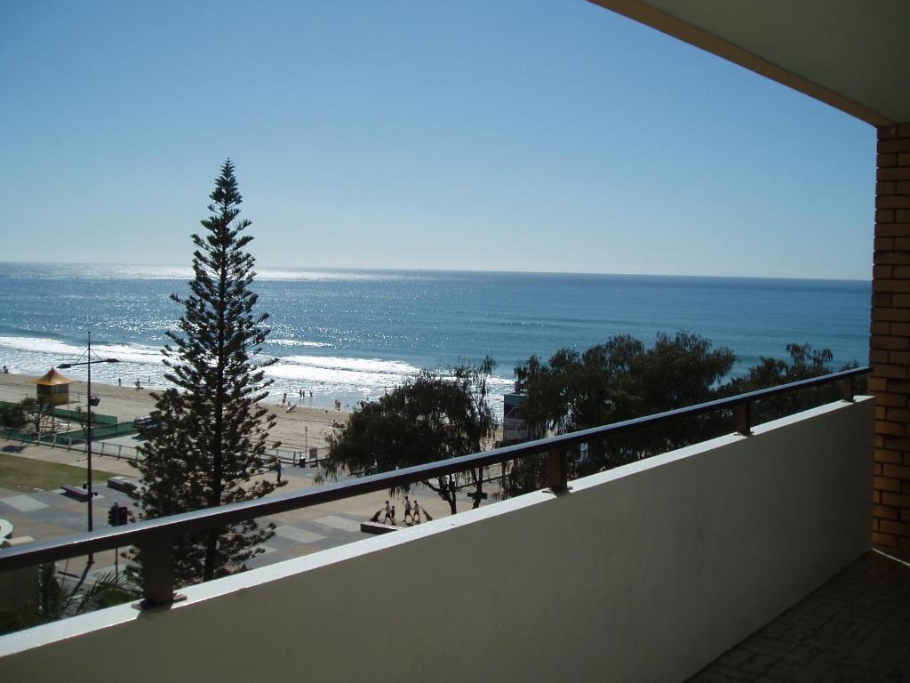 The Sands Surfers Paradise Room photo