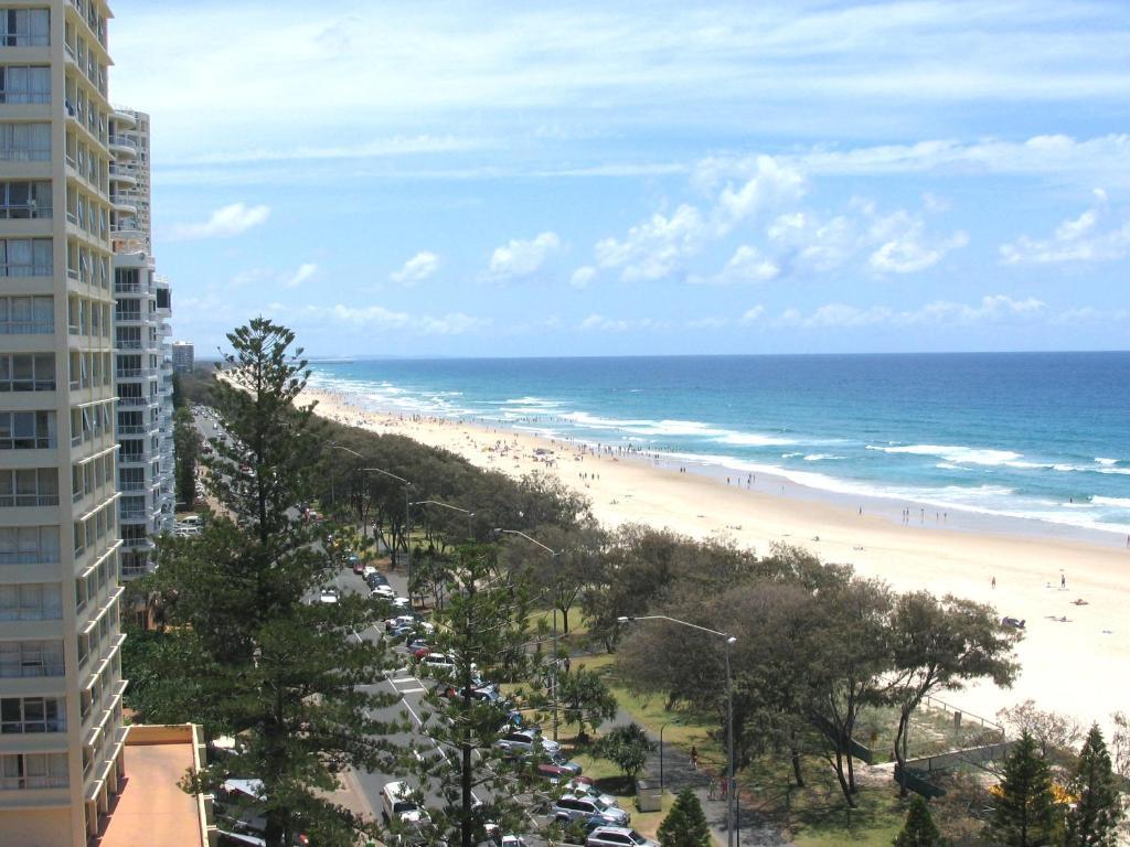 The Sands Surfers Paradise Room photo